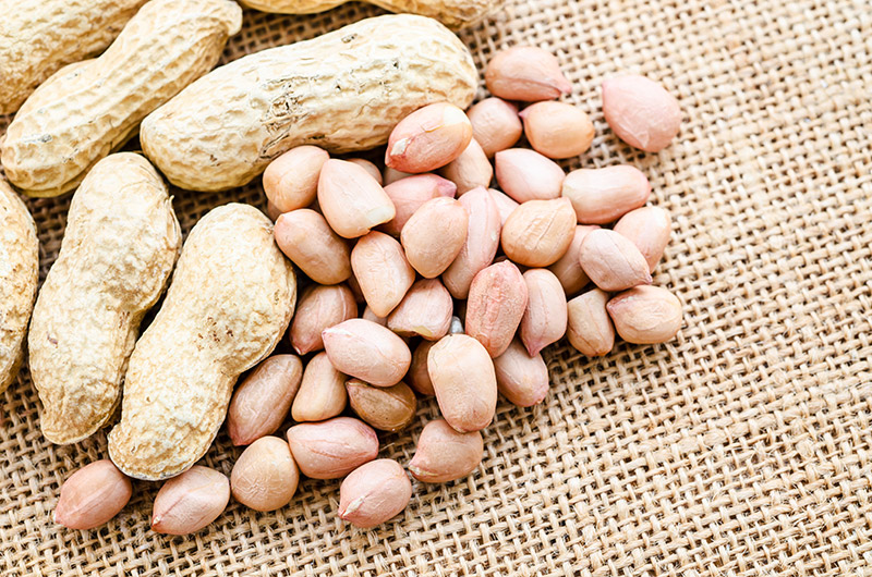 Arachis Hypogaea (Peanut) Oil