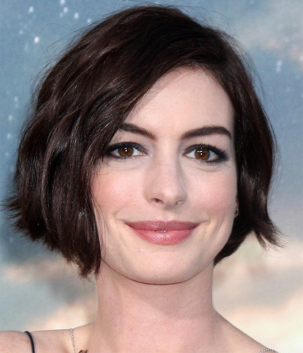 Beauty Icon: ANNE HATHAWAY