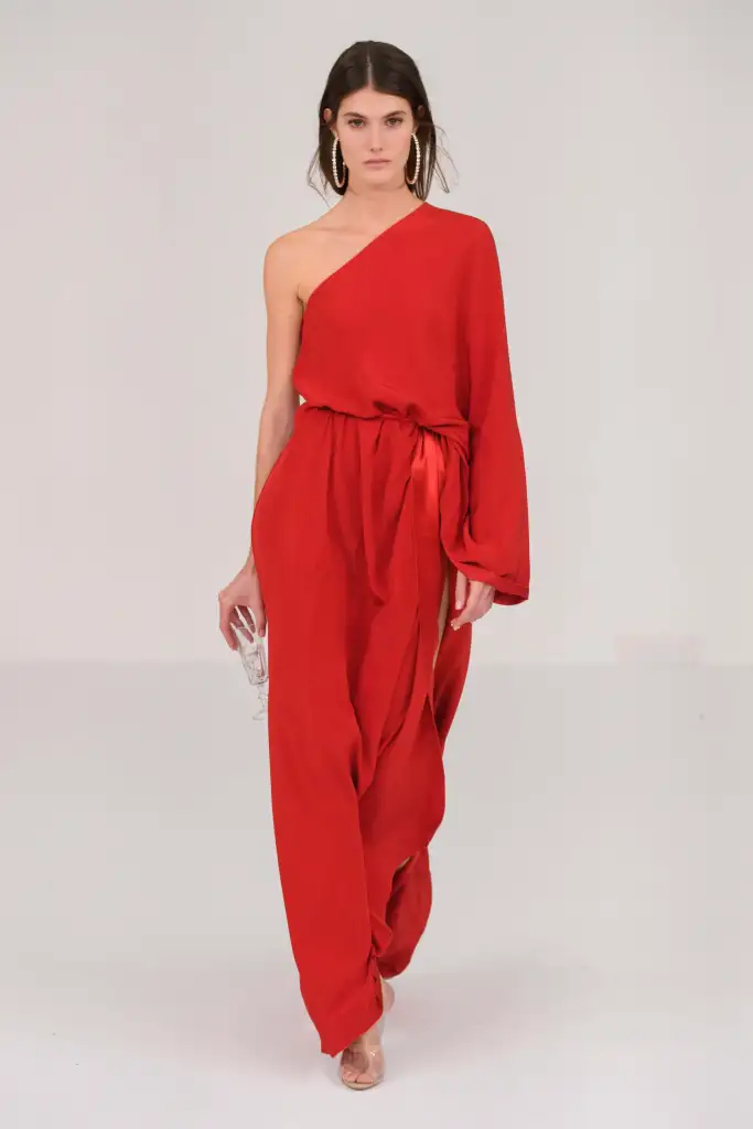 wp-1689125075017 Alexis Mabille: Eleganță și Refined în Colecția Haute Couture Toamnă-Iarnă 2023-2024